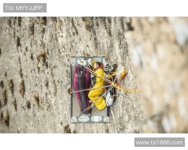 杨磊独家分享攀岩技巧与心得体会助你提升攀岩水平与安全意识